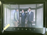 テレビ番組を画面で楽しめる装備です。停車中の待ち時間などに映像を視聴でき、目的地での休憩時間をゆったり過ごしたい時にも便利にお使いいただけます。