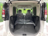 普段のお買い物や通勤、送迎等に十分な荷室スペースを確保しております。セカンドシートを倒すと、大きな荷物の積載も可能です♪