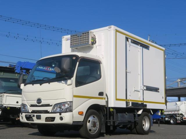 デュトロ 冷蔵冷凍車