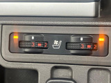 【シートヒーター&ベンチレーション】夏場は涼しい風でお尻や背中の熱やムレを防ぎ、冬はエアコンよりも早く温まってポカポカに!季節を問わず快適に過ごせます。