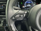 ステアリングスイッチ装備!運転しながら手元でオーディオの操作などができます。