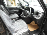 雪道安心4WD☆9インチナビ☆バックカメラ☆ETC☆カープレイ対応☆ミラー型前後ドラレコ☆シートヒーター☆LEDライト☆