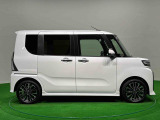 ドアは約90度に開くので荷物も積み込みやすく、乗り降りもしやすい♪ ロングドライブも快適に過ごせる工夫がいっぱいです♪♪
