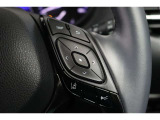 マルチインフォメーションディスプレイの操作スイッチがハンドル部にあります!みたい情報をすぐに確認できます。