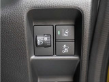 ホンダセンシングが装備されています。アダプティブレーダークルーズやレーンキープアシスト、車線逸脱防止機能なども備えていて、ロングドライブも快適で安全にお楽しみいただけます。