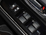 電動格納式ドアミラー・パワーウインドウを装備しています。