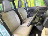 運転席シート廻りは使用感も少なく、良好な状態となっています。丁寧に使われていたことがよくわかりますね。