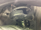 お車を安心してお乗りいただく為には、足回りの定期点検が欠かせません。サービスサポート(有償保証)では無料点検もご提供しており、安心のカーライフをお過ごしいただけるサポート体制が整っています。