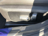 車両の詳細、ご質問につきましては、営業スタッフまでお気軽にご連絡下さいませ。遠方のお客様には実車の詳細動画送信も承ります。お問合せをお待ち致しております。