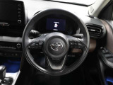 各操作スイッチなどもハンドルから手を放すことなく操作可能で安全運転に支援いたします!