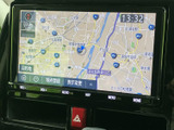 道路や周辺施設が地図上に表示され、目的地までの道順を確認する際に役立ちます。画面上の案内を見ながら行き先を把握でき、慣れない場所へのお出かけにも便利に活用できます。