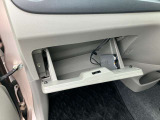 お客様のお車の購入、お乗り換えのお手伝いをさせてください。お客様に合ったカーライフのご提案に自信があります。