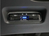 スマートインターチェンジを利用するに必須なETC車載器も付いています。あとはETCカードを差していただくだけで、煩わしい料金所でのお支払いも不要となります。