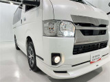 フォグランプ装着車です。暗い夜道の車両前方を明るく照らします