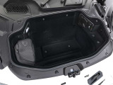 納車前には専門のテクニカルスタッフにより、 厳密な納車前点検を実施しますので、ご安心してお乗り頂けます。