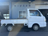 当店では常時20数台のお車を展示しておりますのでお気軽にお立ち寄りください。