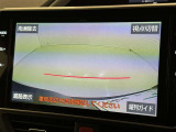バックモニター付なので後退時に後方が見えるので安心。 車は構造上、死角がたくさんなので万が一を考えると必須ですね。 あくまで補助の為の装備、バックは目視で確認する事が重要ですよ。