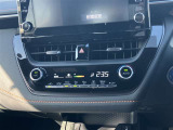 オートエアコンの操作スイッチとなります。