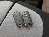 当社下取の1オーナー 走行52763キロ 記録簿付きの禁煙車♪♪禁煙車 ノンターボ スマートキー&times;2個 社外アルミ ETC車載器