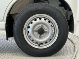 中古車をお選びいただく際に気になる走行距離や修復歴などに加えてキズ・凹みの有無・状態や消耗品の交換、今までの整備状況が &ldquo;ダイハツ認定中古車カルテ&rdquo;でわかります。