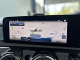 【アットホームな雰囲気のお店です】メルセデスに精通したスタッフが、心をこめてお車選びをお手伝い致します。是非メルセデスベンツへの想いをお聞かせください