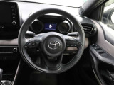 各操作スイッチなどもハンドルから手を放すことなく操作可能で安全運転に支援いたします!