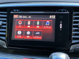 ナビやオーディオ、電話、カメラなどのメニューを画面から選べるため、必要な項目を確認しやすい構成です。日常のお出かけから駐車時まで、車内で便利に活用できます。