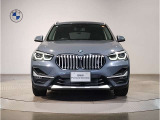 【キドニーグリル】BMWは約90年もの間、ほぼ全ての車両にひと目でBMWだと分かるこの特徴的なフロントグリルが備えられ、デザイン・アイコンとして親しまれてきました。