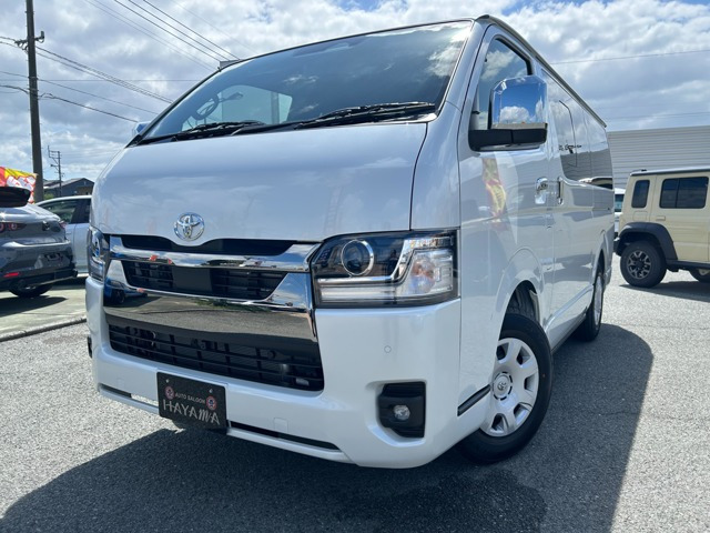 トヨタ ハイエースバン 