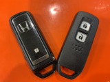 便利なスマートキー。ボタンひとつで開錠できます。