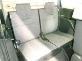 トヨタ高品質中古車洗浄「まるまるクリン」施行済♪室内の汚れもニオイも、くまなく洗浄・除菌・消臭!ボディやタイヤ、エンジンルームも、すみずみまで美しく仕上げます♪