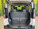 普段のお買い物や通勤、送迎等に十分な荷室スペースを確保しております。セカンドシートを倒すと、大きな荷物の積載も可能です♪