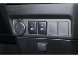 冬場にはとても助かる【シートヒーター】暖房よりも早く温まる優れものです!