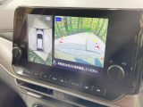 【アラウンドビューモニター】専用のカメラにより、上から見下ろしたような視点で360度クルマの周囲を確認することができます☆死角部分も確認しやすく、狭い場所での切り返しや駐車もスムーズに行えます。