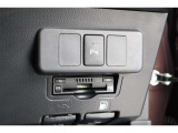 【ETC車載器】高速道路の料金所も後払いスイスイ通過!ノンストップで快適なドライブを!渋滞も起きにくいですね!