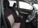 【フロントシート】運転しやすいドライバーズコックピット!ドライブが楽しくなります。