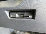 ビルトインタイプのETC車載機です。見た目もスマートで料金所通過もキャッシュレスです。
