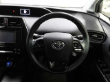 各操作スイッチなどもハンドルから手を放すことなく操作可能で安全運転に支援いたします!