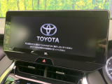 【12.3インチワイドナビ】高級感とインパクトのある大型ワイドナビを装備。各種オーディオ操作はもちろん、横長ワイド画面でのマップ2分割表示など、利便性も高いナビです♪