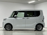【オプション多数】大好評ボディーへのガラスコーティング施工承ります☆ご納車でキレイなのは当たり前♪その後のお手入れは水洗いでOK!いかに良い状態を保つかがカギ☆純正や社外パーツ等も取り寄せ・取付可能☆