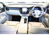 XC60 プラス B5 