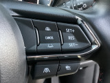 MRCC(マツダレーダークルーズコントロール)は先行車との車間を維持しながら追従走行を行い、長距離でのドライバー負担を軽減させてくれます。