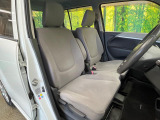 ドライバーによって運転しやすいポジションは異なり、あの車はどうなのか不安なこともありますよね。気になるお車は店頭で乗り込んでご確認いただけます♪