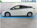 【サイド】ロングラン保証は、走行距離無制限・1年間の無料保証!約60項目・5,000部品を全国5,000箇所で保証修理が可能です!最長3年間まで保証を延長(有料)して頂く事が出来ますのでより安心です!
