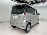軽自動車は燃費も良くて経済的♪小さなボディで運転しやすい!細い道だってラクラク運転♪