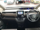 ご納車時には再度洗車・室内清掃を行い展示中についてしまった汚れも落として気持ち良くお乗りいただける状態にして納めさせていただきます!