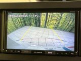 【バックカメラ】駐車時に後方がリアルタイム映像で確認できます。大型商業施設や立体駐車場での駐車時や、夜間のバック時に大活躍!運転スキルに関わらず、今や必須となった装備のひとつです!