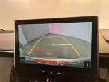 モニターガイドが付いているのでショッピングなどの狭い駐車場や車庫入れなどの時もしっかりと確認しながらバックができるので安心してお出かけできますよ。