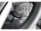 クルーズコントロール付です。アクセルペダルを踏み続けることなくセットした一定速度を維持する機能であり、運転者の疲労軽減に役立ちます。