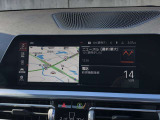 地デジ付タッチパネル式HDDナビゲーション!モニターも見易い位置に!タッチパネルで操作も楽々です♪